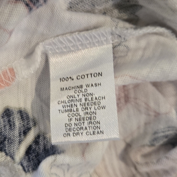 EUC LOFT Floral Tee Size L - Picture 8 of 8